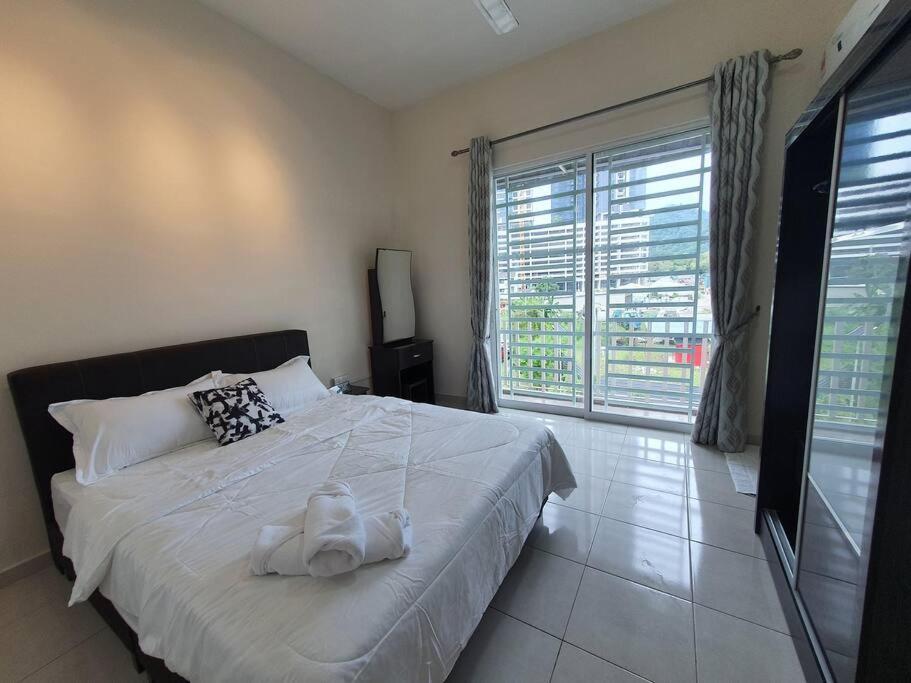 3Storey House 13Pax Family Suite Bayan Lepas Εξωτερικό φωτογραφία