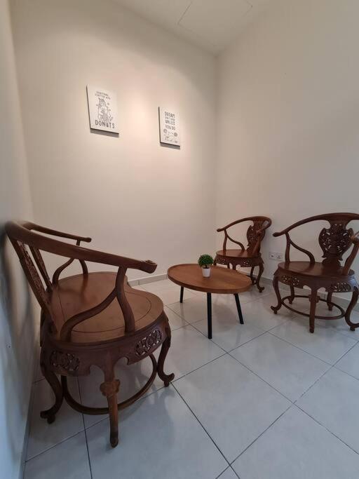 3Storey House 13Pax Family Suite Bayan Lepas Εξωτερικό φωτογραφία